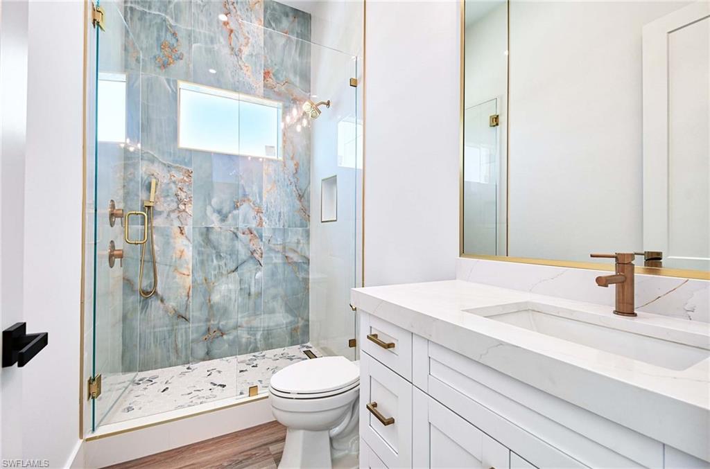 ISLES OF CAPRI - Residential