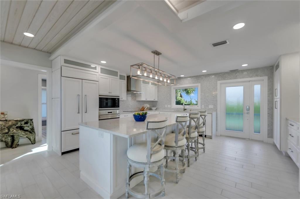 BEACH HOMES - Residential