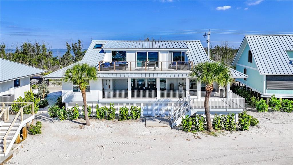 BEACH HOMES - Residential