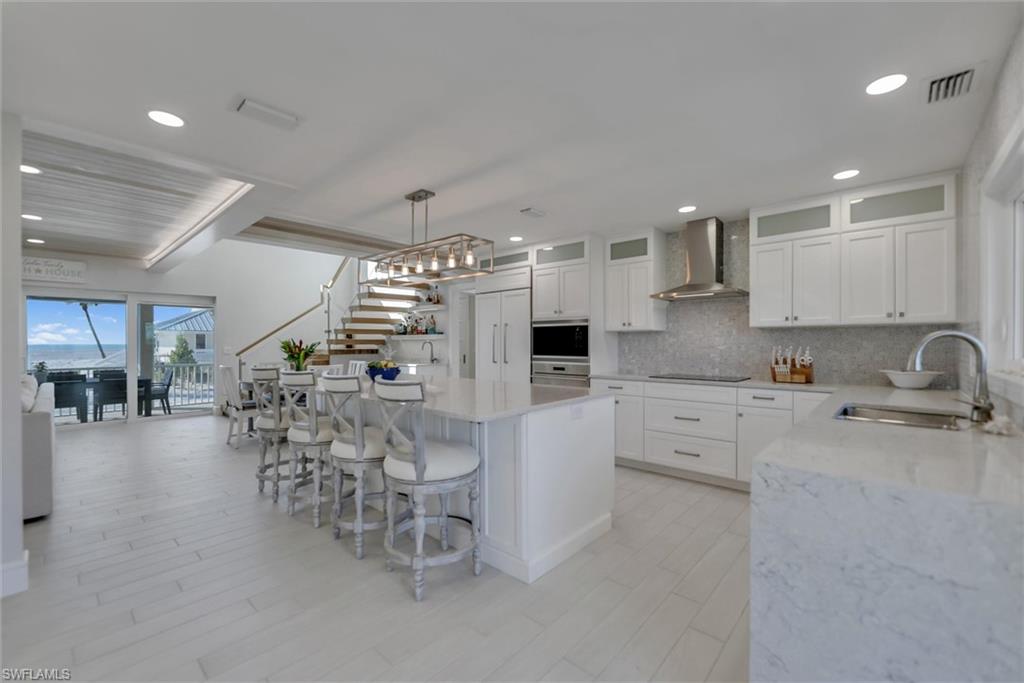 BEACH HOMES - Residential