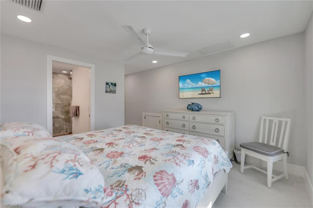 BEACH HOMES - Residential