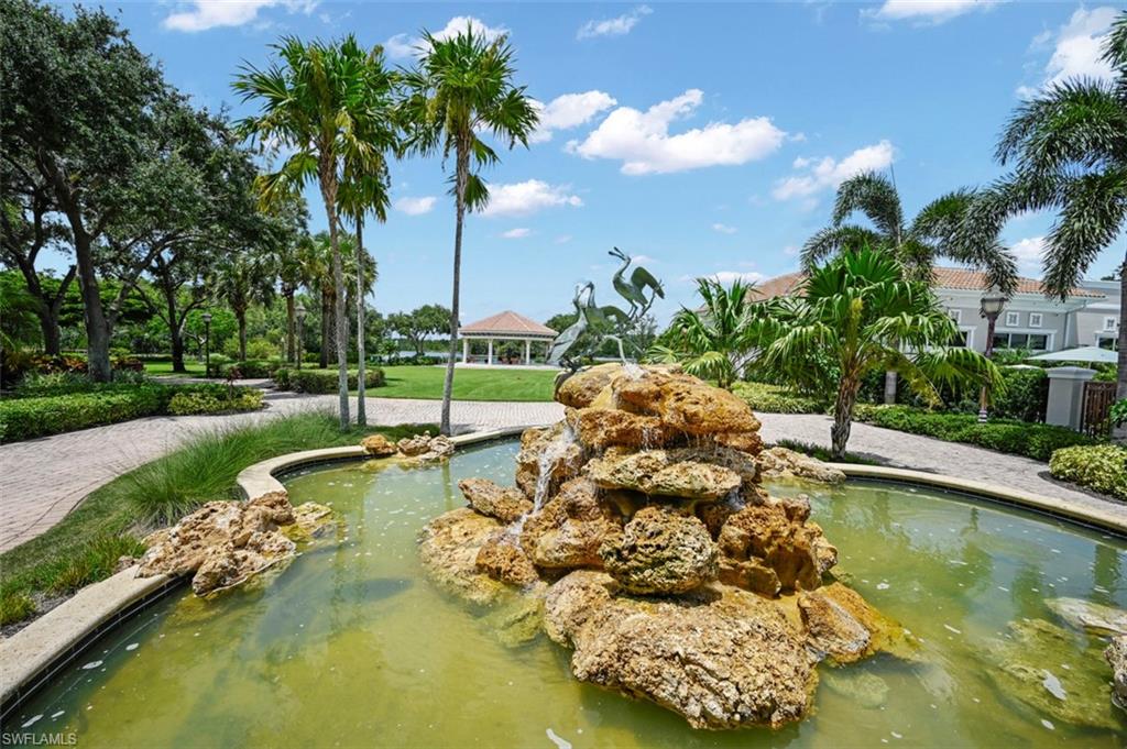 LIGHTHOUSE BAY - Residential