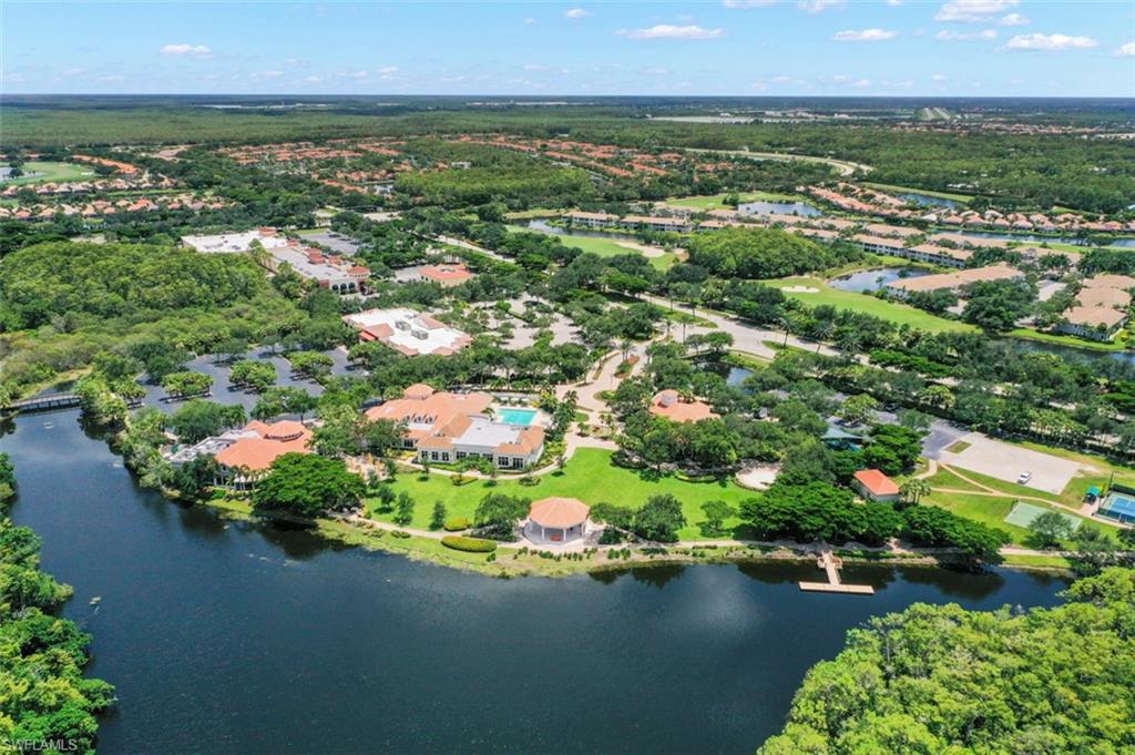 LIGHTHOUSE BAY - Residential