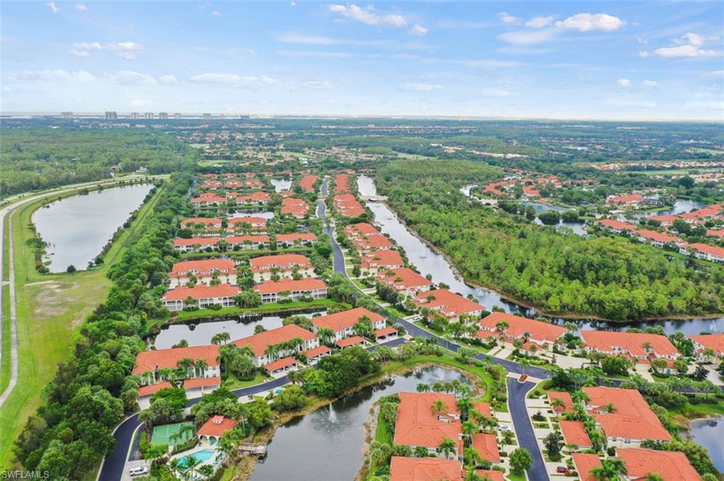 LIGHTHOUSE BAY - Residential