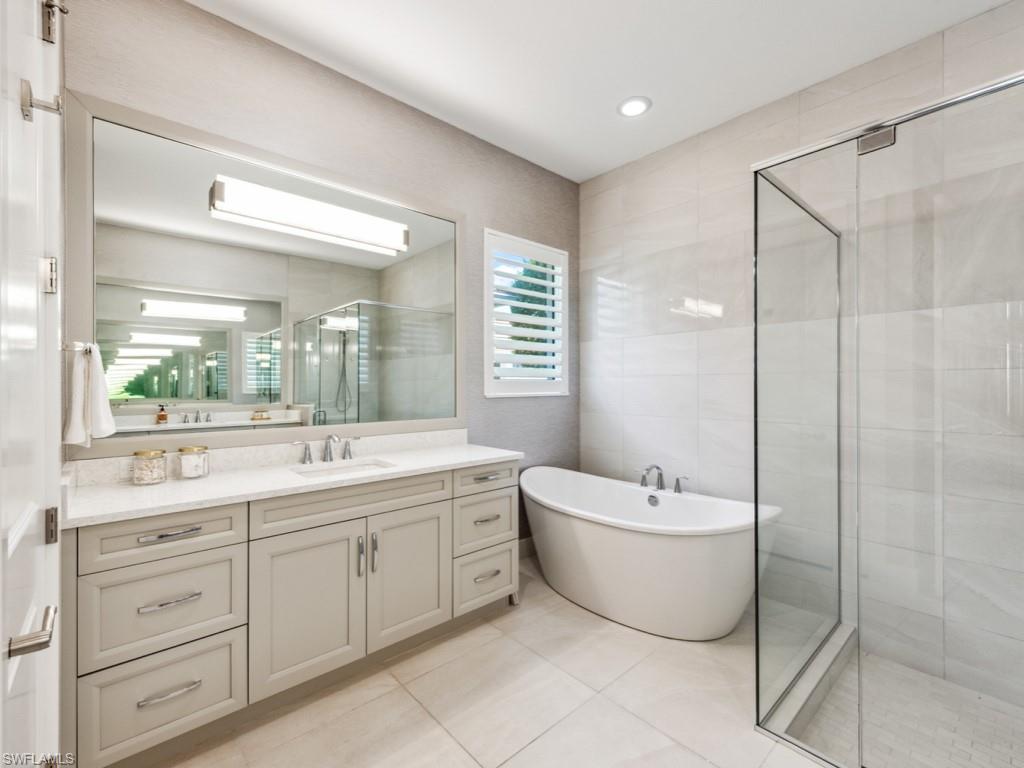 ISLES OF COLLIER PRESERVE - Residential