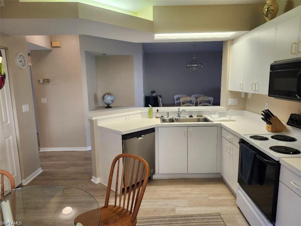 PIPERS GROVE - Residential Lease