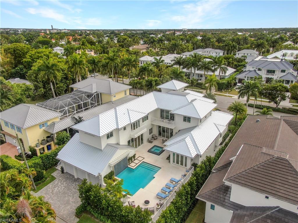 OLDE NAPLES - Residential