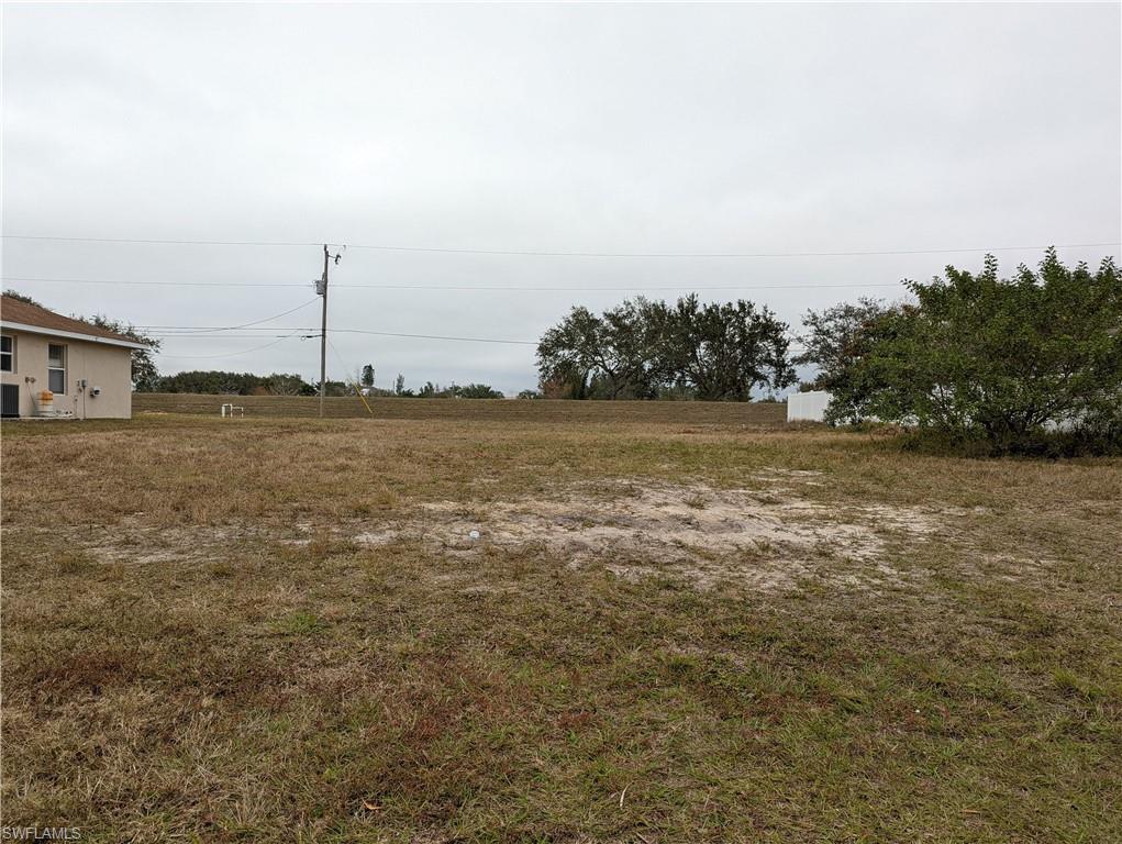 CAPE CORAL - Land