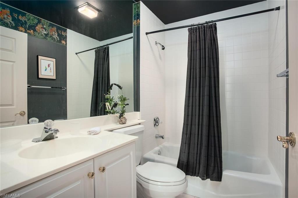 BAY SHORE PLACE - Residential