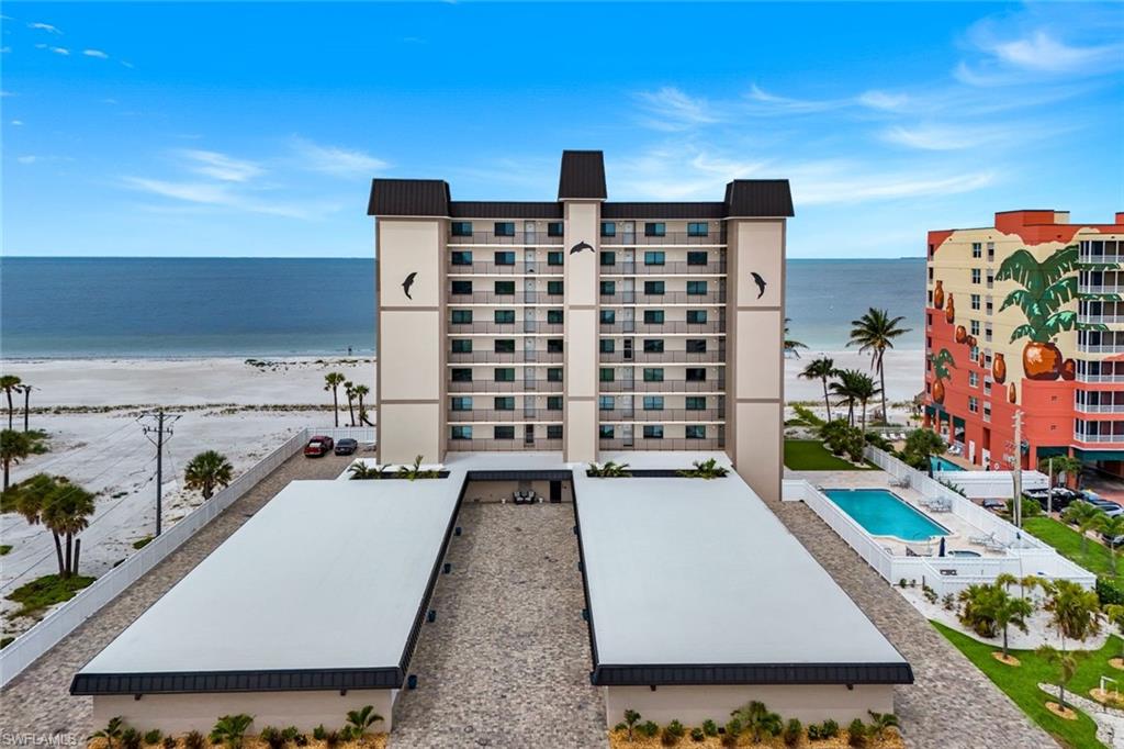 DOLPHIN WATCH CONDO - Residential