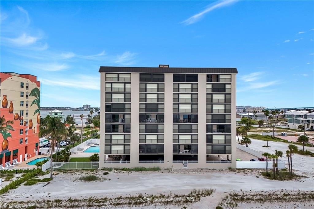 DOLPHIN WATCH CONDO - Residential