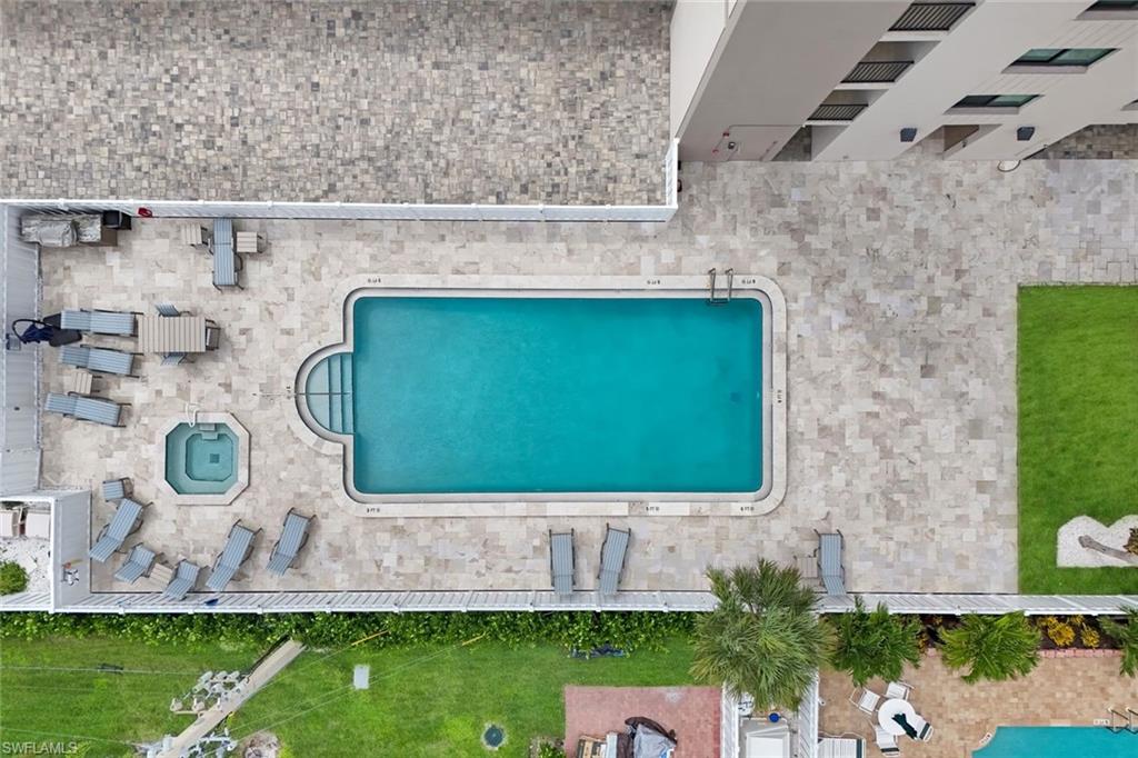 DOLPHIN WATCH CONDO - Residential