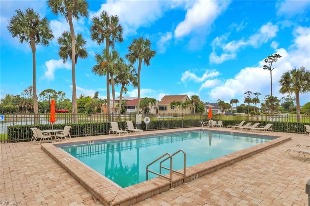 ISLAND PARK WOODS - Residential
