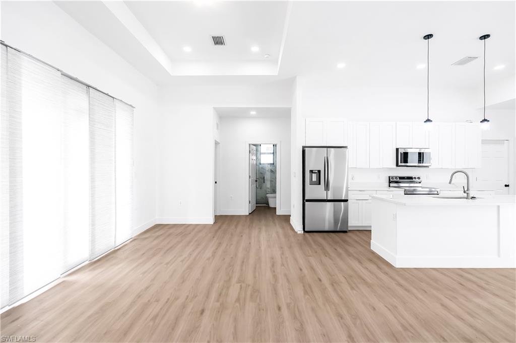MONTURA - Residential