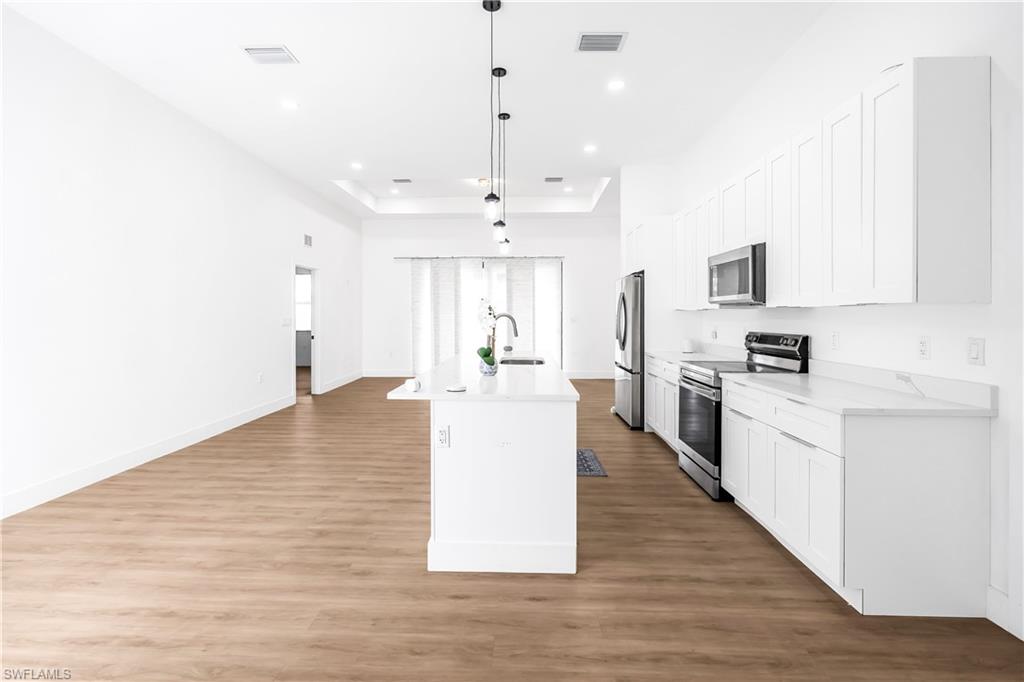 MONTURA - Residential