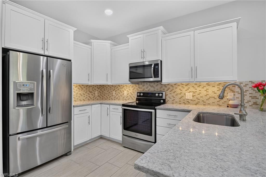 BELLERA WALK - Residential