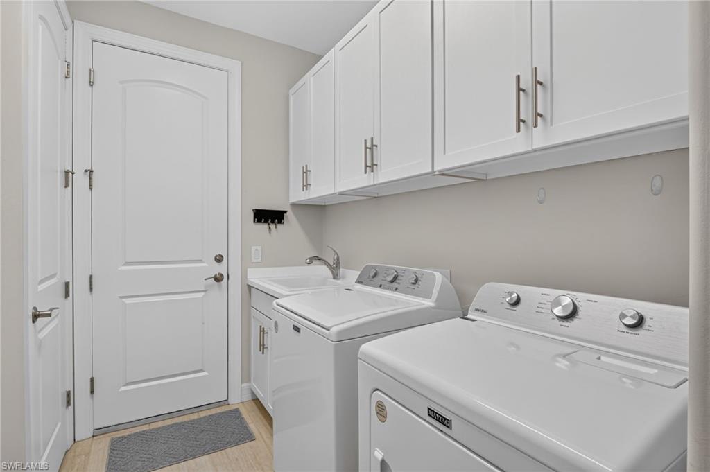 BELLERA WALK - Residential