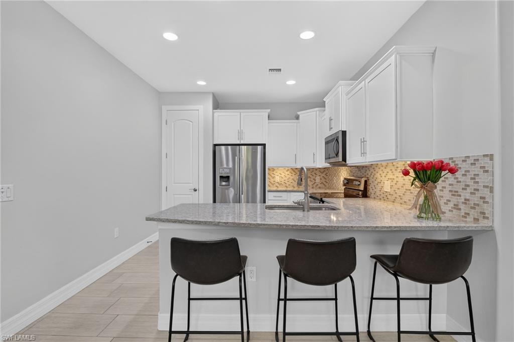 BELLERA WALK - Residential