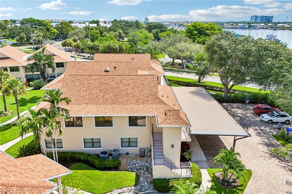 BAYSIDE VILLAS - Residential