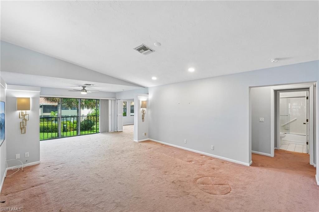 BAYSIDE VILLAS - Residential
