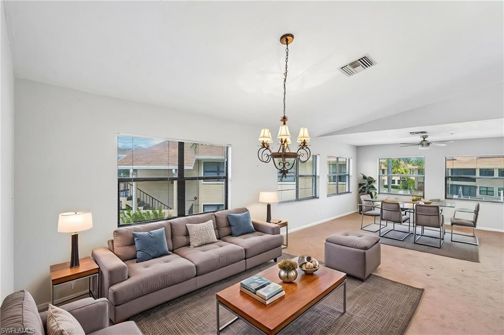 BAYSIDE VILLAS - Residential