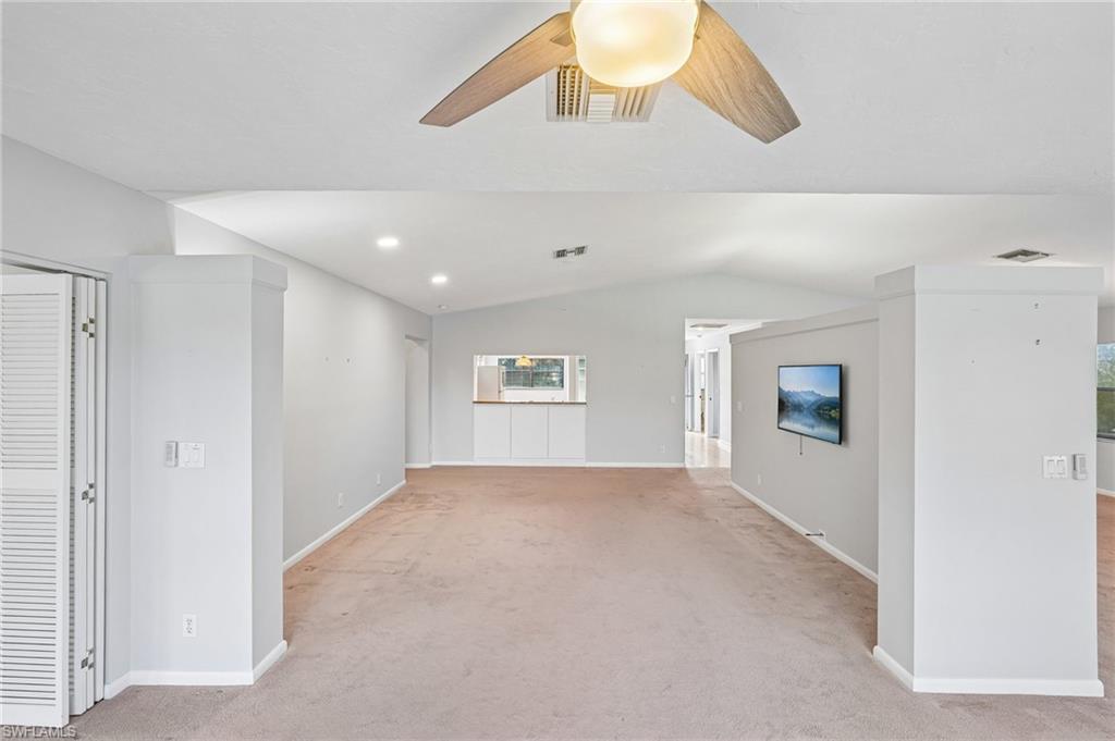 BAYSIDE VILLAS - Residential
