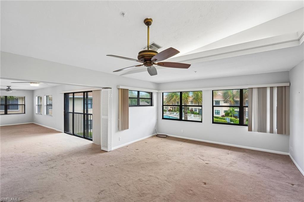 BAYSIDE VILLAS - Residential