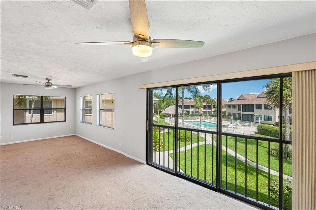 BAYSIDE VILLAS - Residential