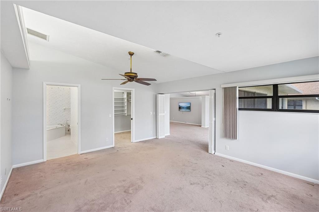 BAYSIDE VILLAS - Residential