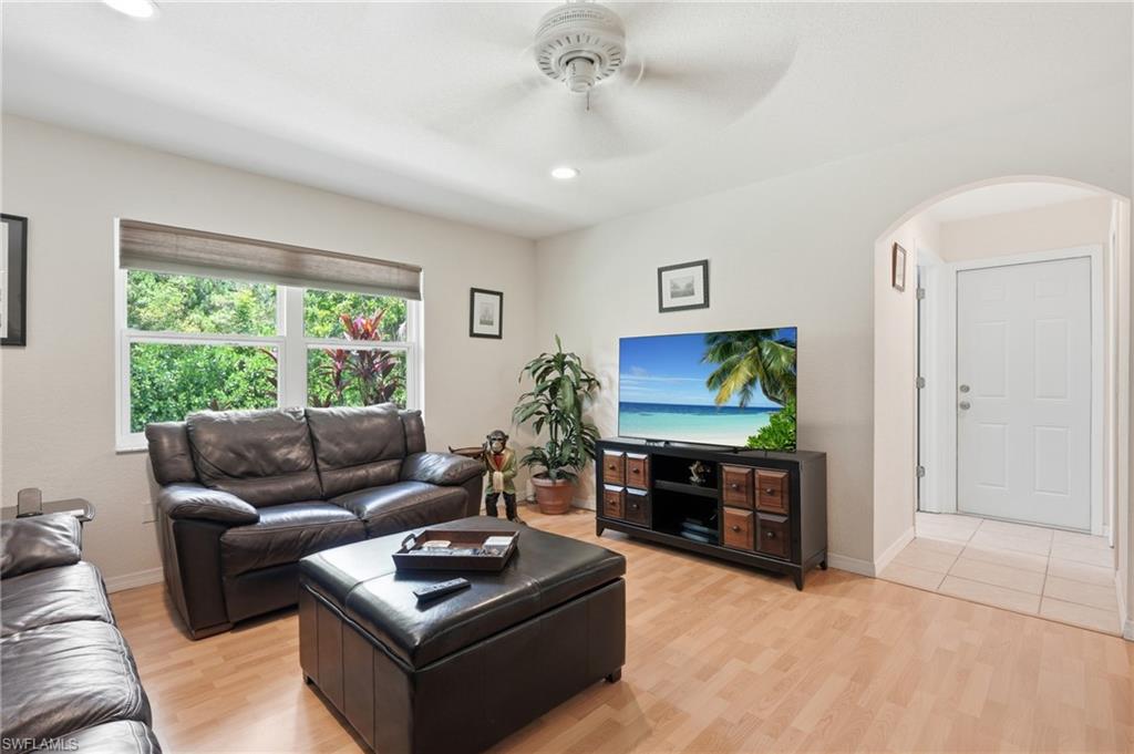 GOLDEN GATE ESTATES - Residential