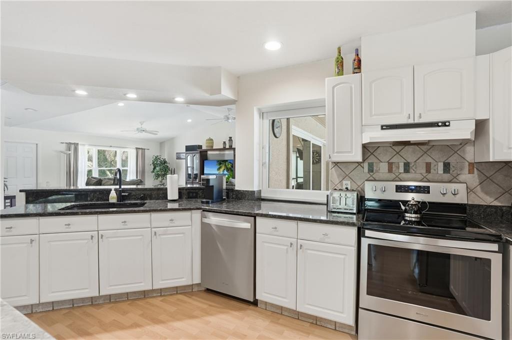 GOLDEN GATE ESTATES - Residential