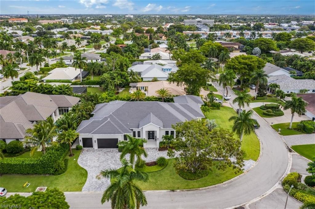 PARK SHORE - Residential