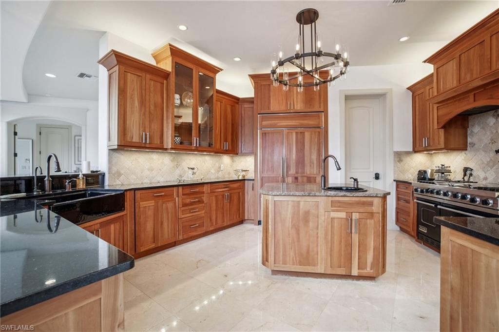 MARCO ISLAND - Residential