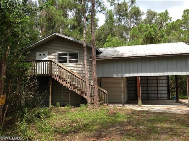 COLONIAL FARMS - Residential