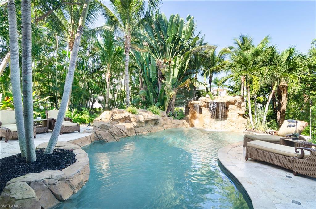 BAREFOOT BEACH - Residential