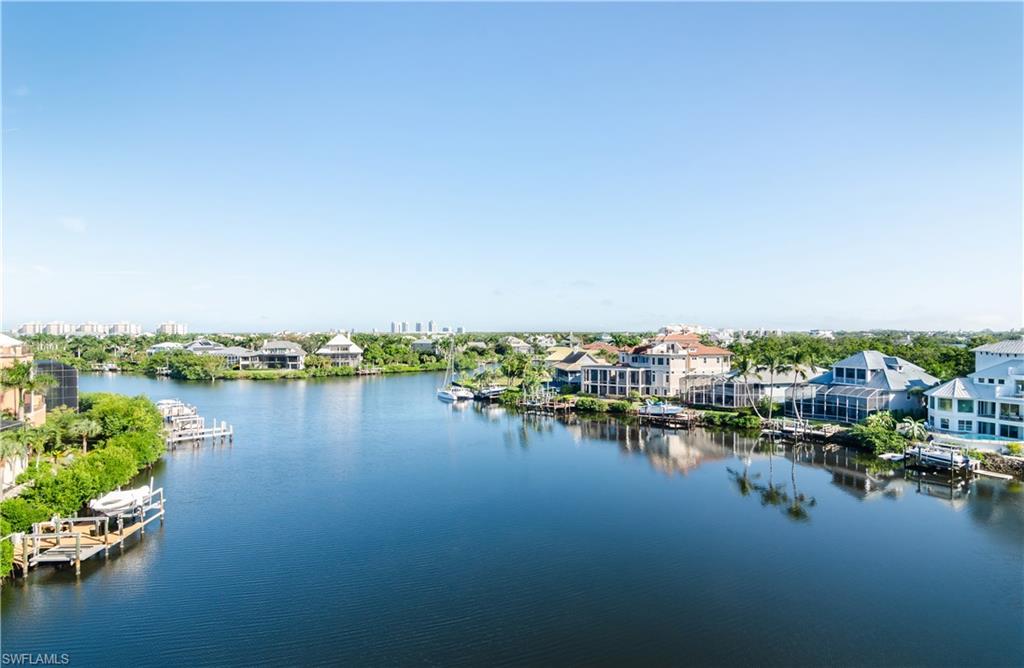 BAREFOOT BEACH - Residential