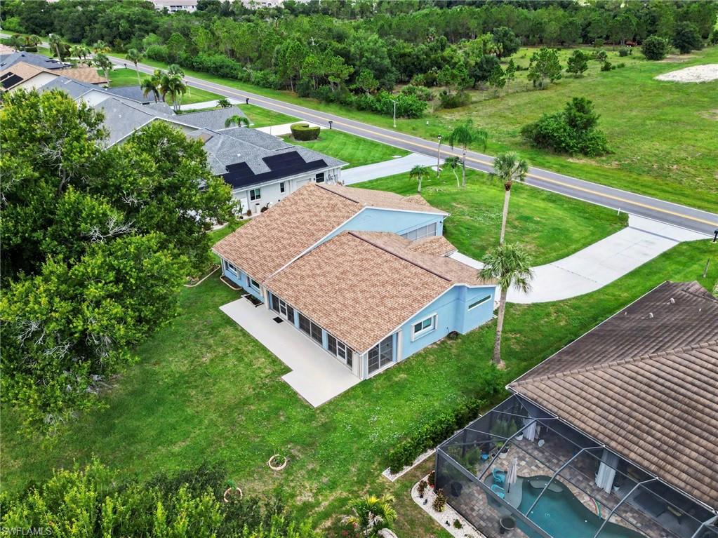 LAKE SUZY - Residential