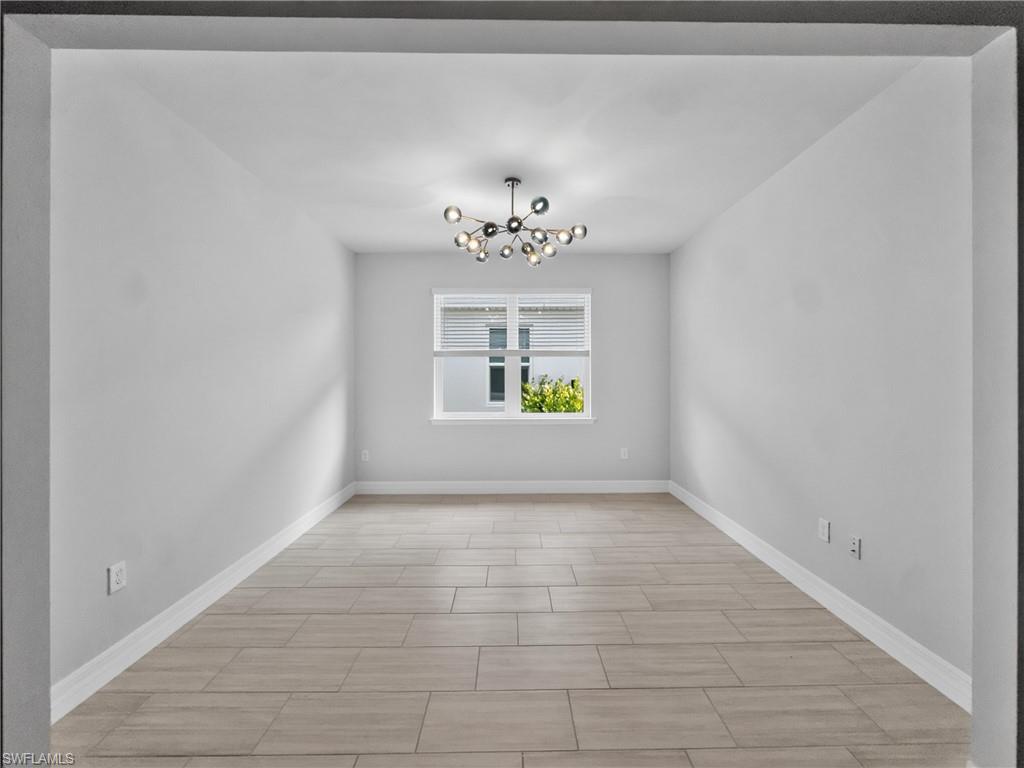 CRESCENT LAKES - Residential