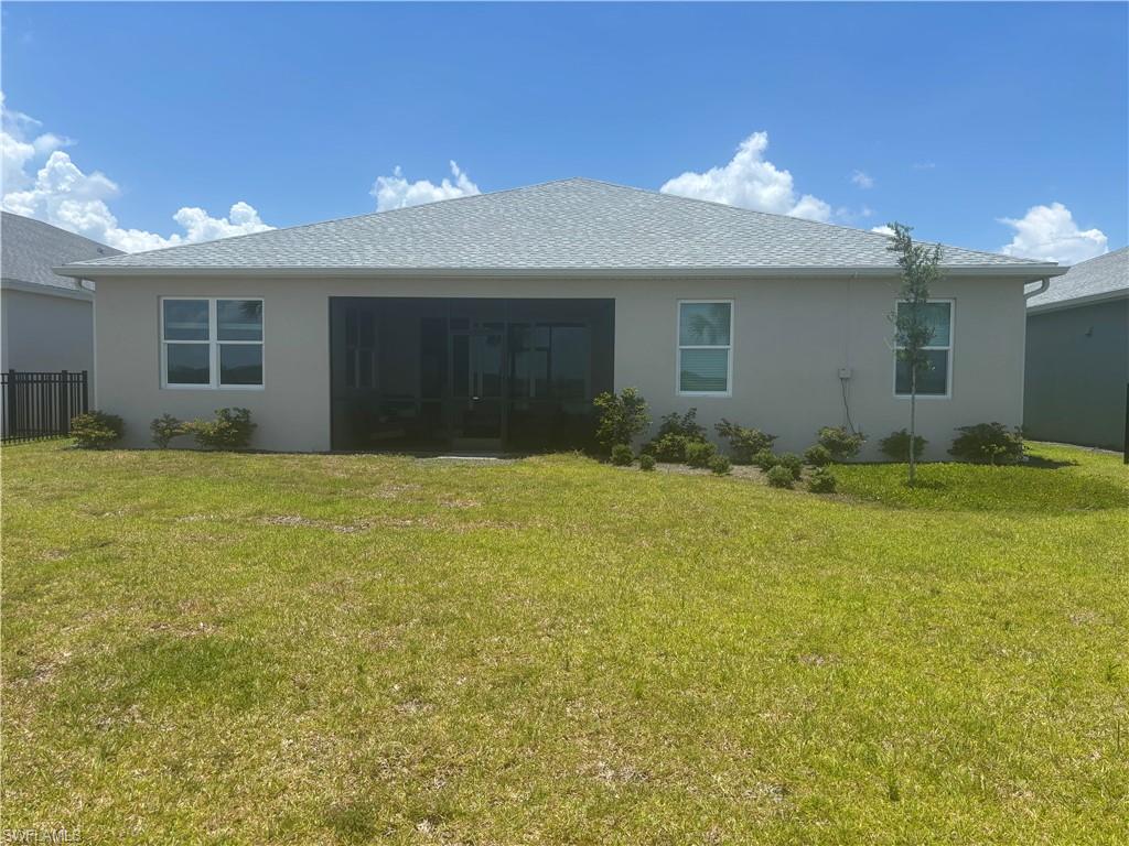 CRESCENT LAKES - Residential