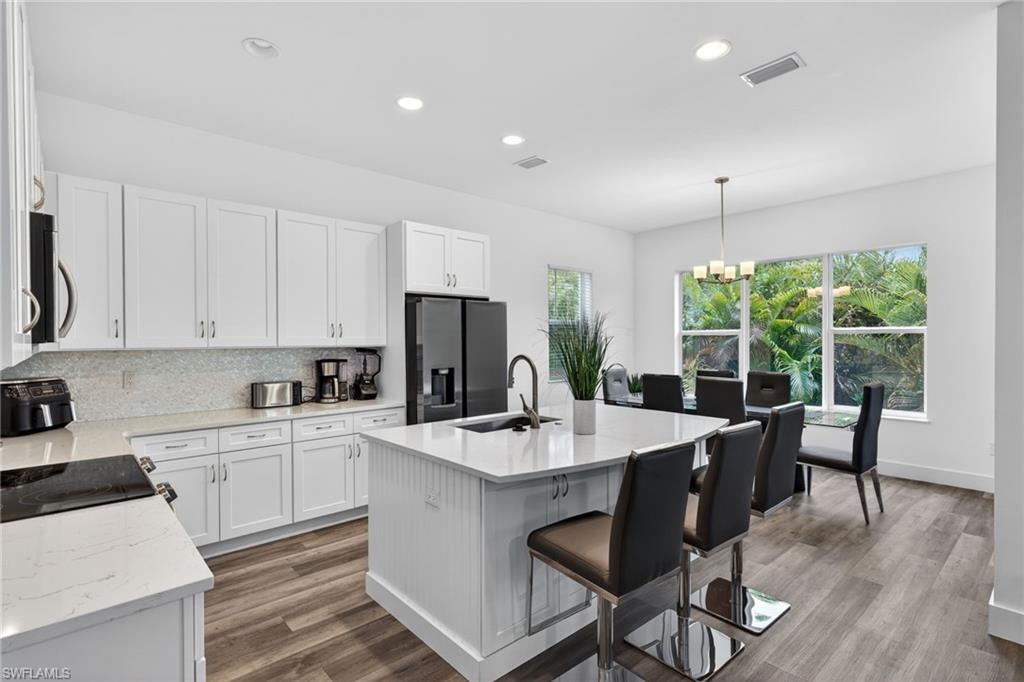 VICTORIA COVE CONDO - Residential