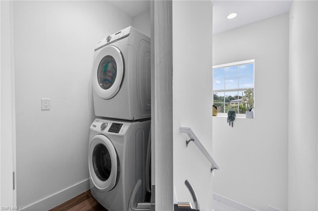 VICTORIA COVE CONDO - Residential