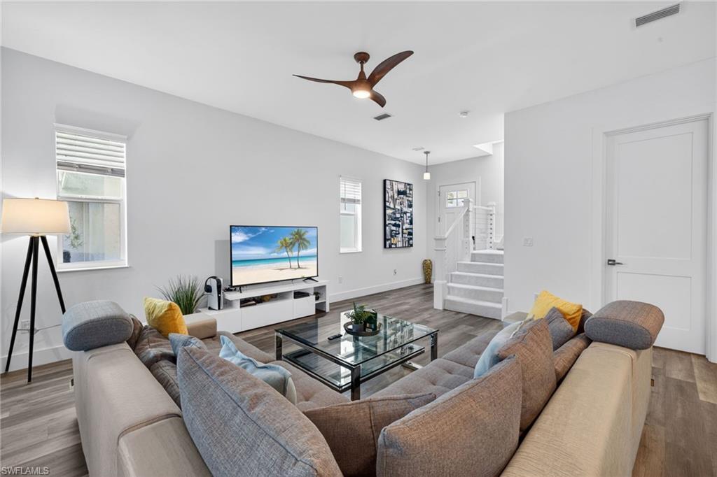 VICTORIA COVE CONDO - Residential