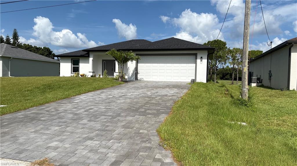 CAPE CORAL - Residential