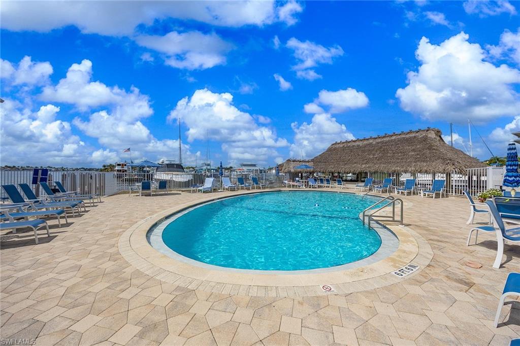 COVE INN - Residential