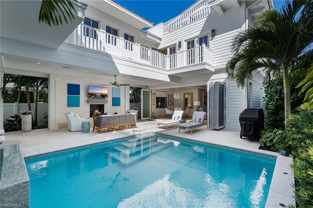 OLDE NAPLES - Residential