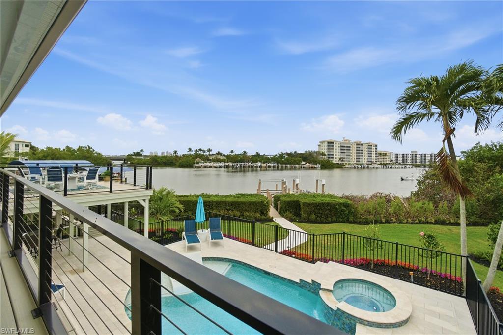 SOUTHPORT ON THE BAY - Residential