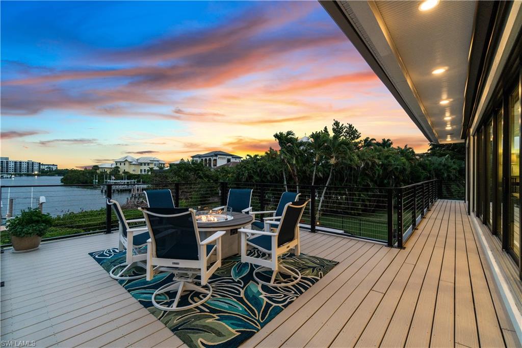 SOUTHPORT ON THE BAY - Residential