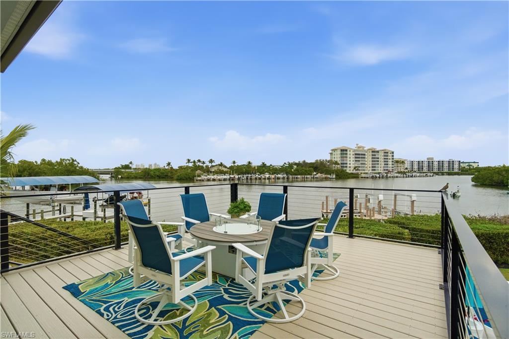 SOUTHPORT ON THE BAY - Residential
