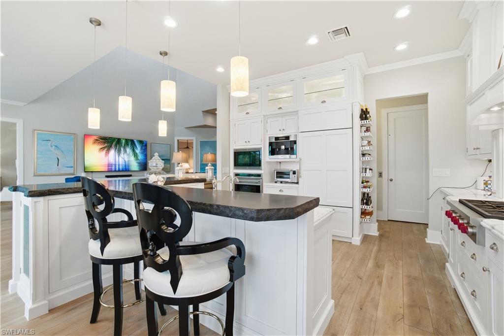 SOUTHPORT ON THE BAY - Residential