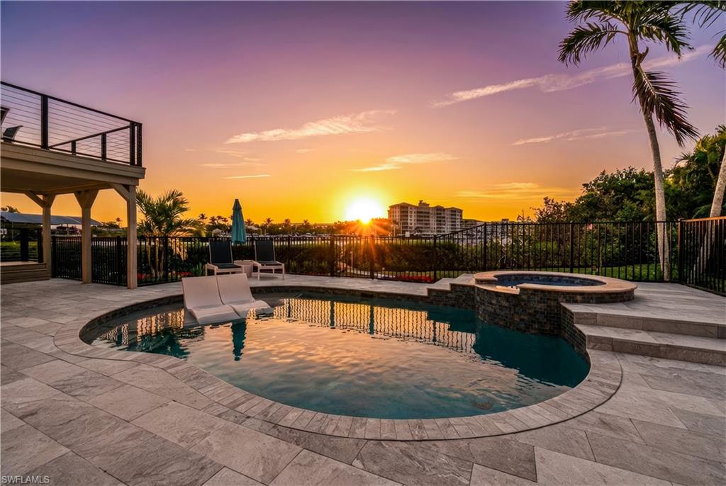 SOUTHPORT ON THE BAY - Residential